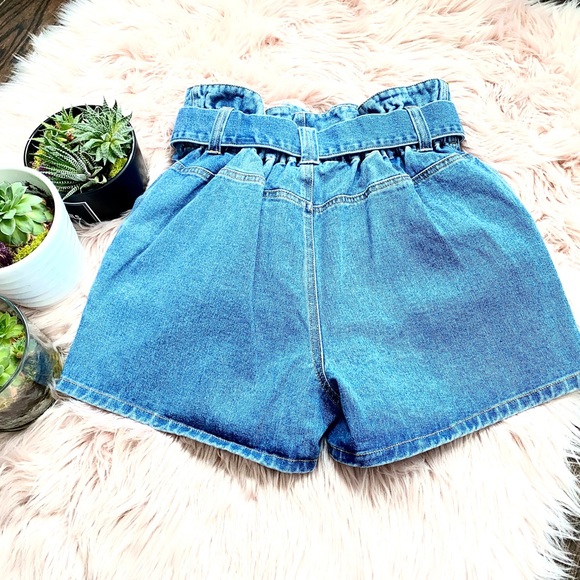 LOLË Talei Denim Stone Wash Paper Bag Waist Jean Shorts Size Medium - Picture 8 of 16
